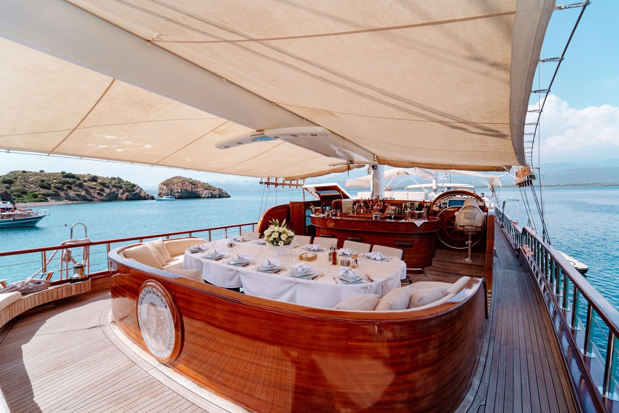 Aft-deck dining under the awning